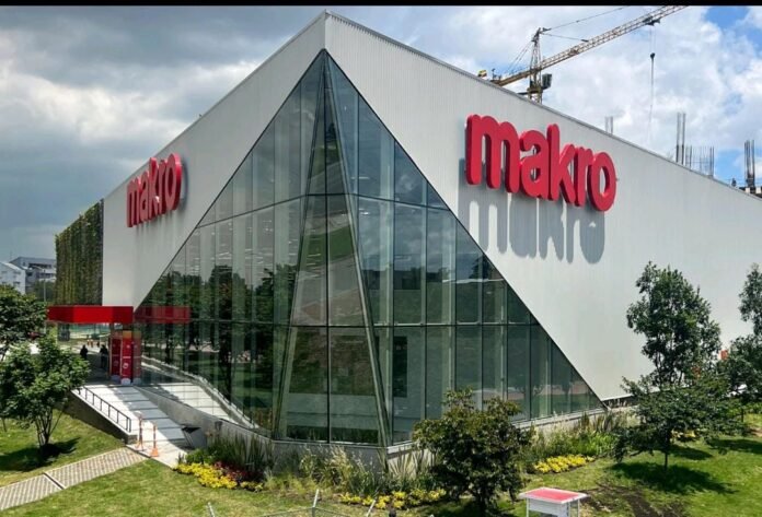 Makro