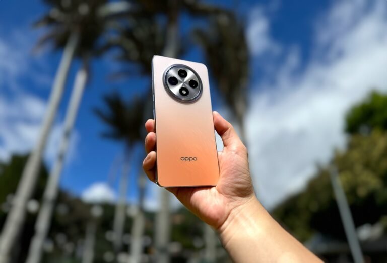 Vacaciones sin preocupaciones gracias a la tecnología del OPPO Reno12