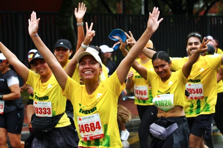 Media Maratón de Bogotá 2025 se une a WWF por la conservación de especies