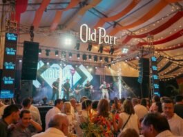 Old Parr Transforma la Fonda Paisa en la Feria de las Flores de Medellín
