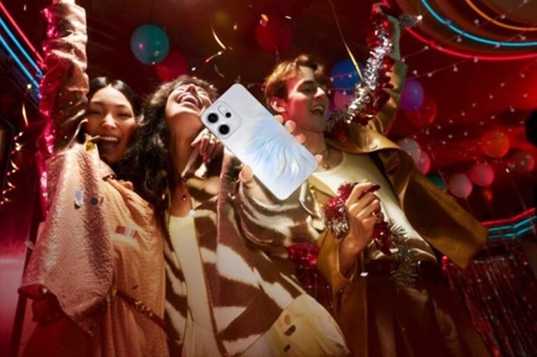 Reno14 5G: El aliado de la fiesta nocturna. Descubre cómo OPPO captura la energía del Halloween bogotano.