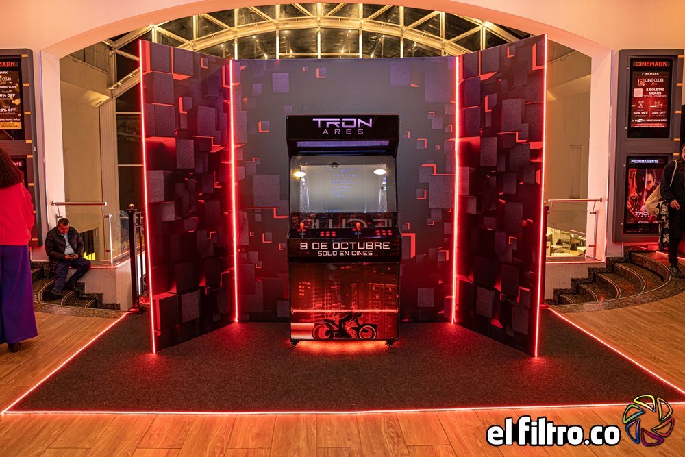 PREMIERE DE TRON: ARES EN COLOMBIA