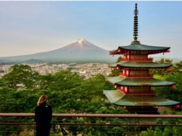 Tendencias Viajes 2026: Tu Identidad Define la Aventura (Booking)