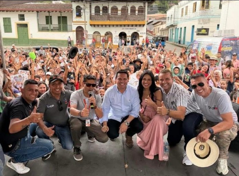 navidad-la-palma-canal-trece Más de mil sonrisas en La Palma: El impacto de "Mil regalos, mil sonrisas" de Canal Trece