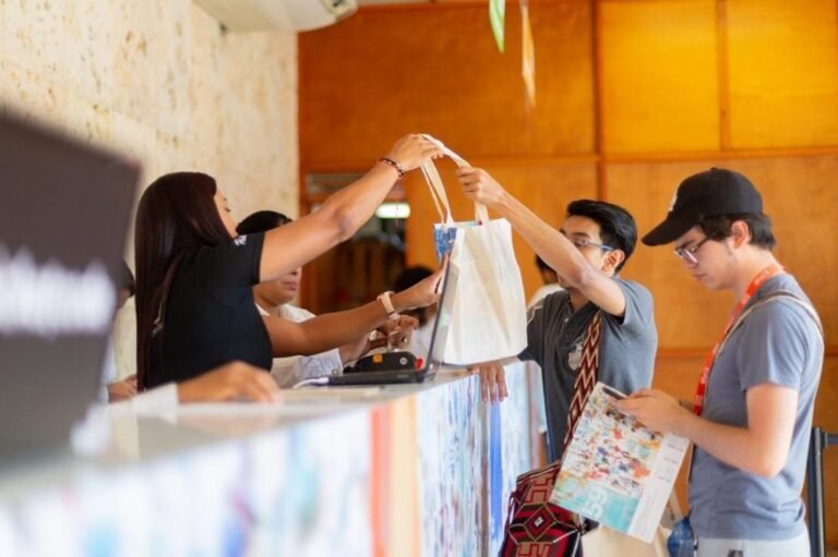 Guía de Acreditaciones FICCI 65: Vive el Festival de Cine de Cartagena